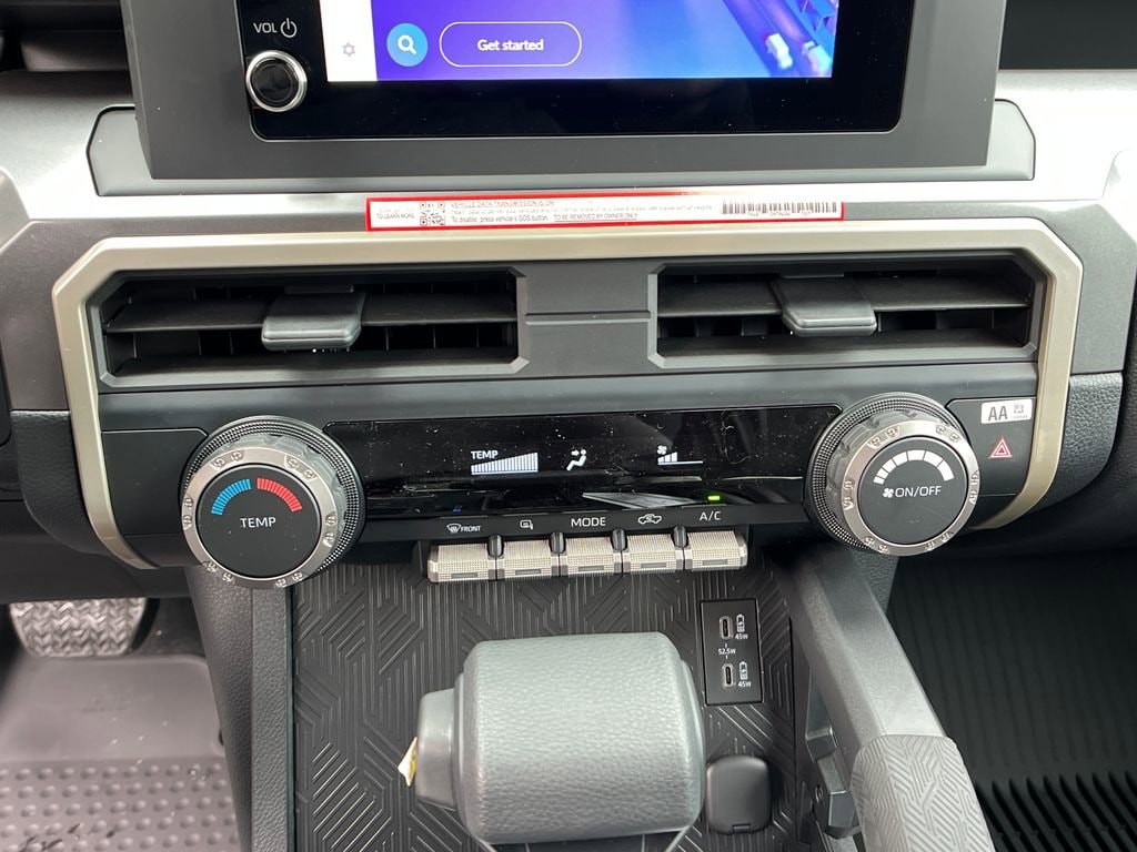2026 Toyota Tacoma SR5 - Photo 17