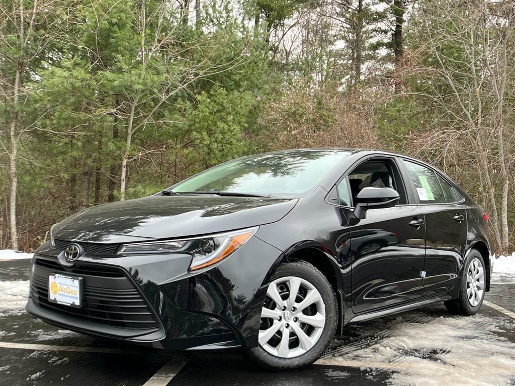 2026 Toyota Corolla LE's photo