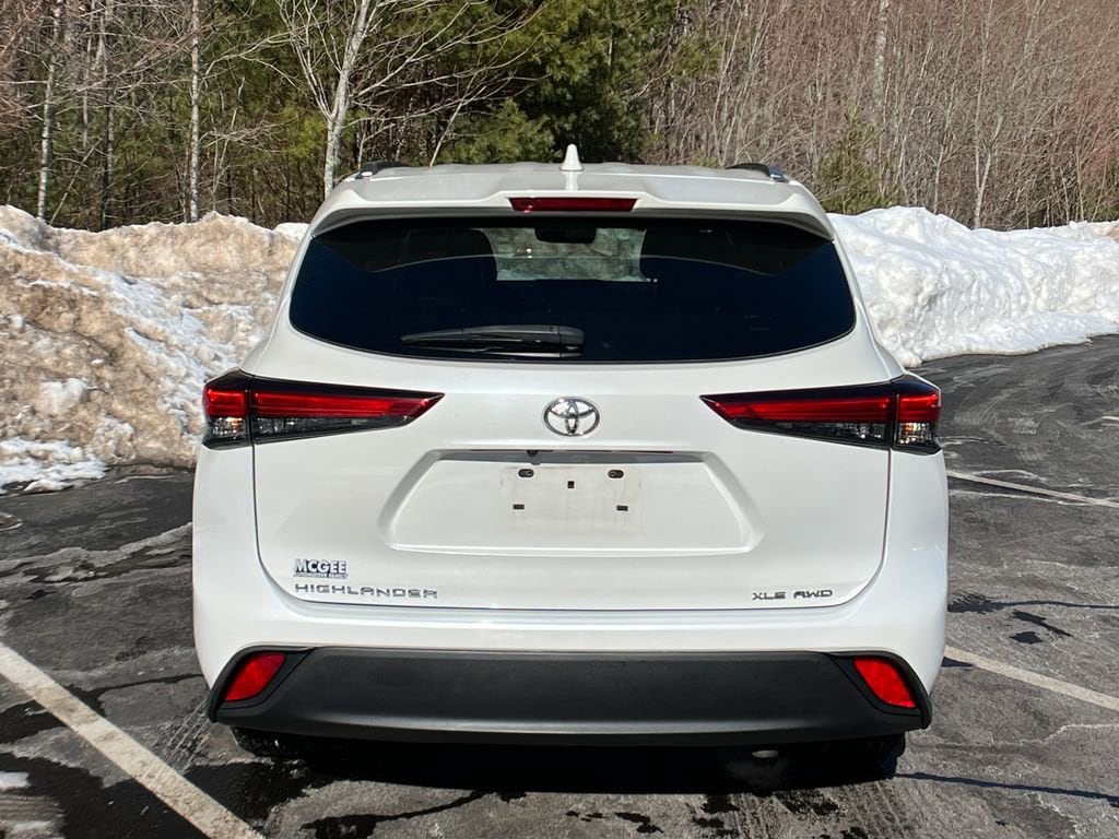 Used 2020 Toyota Highlander XLE SUV