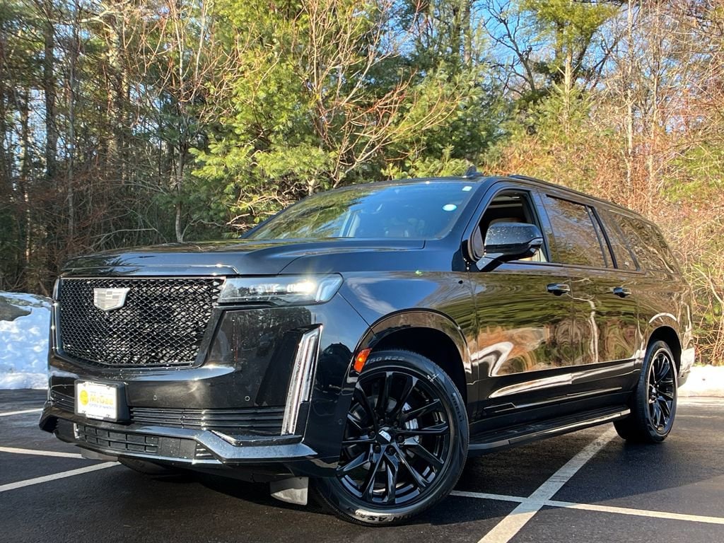 2022 Cadillac Escalade ESV Sport's photo