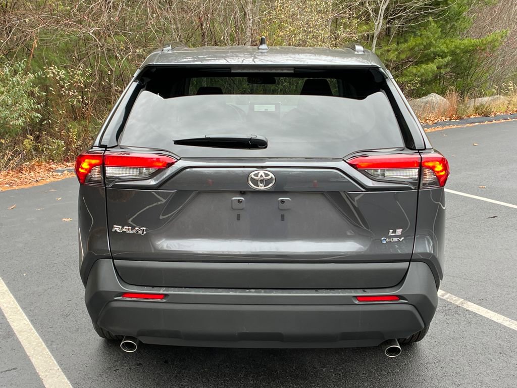 2025 Toyota RAV4 Hybrid LE photo 3