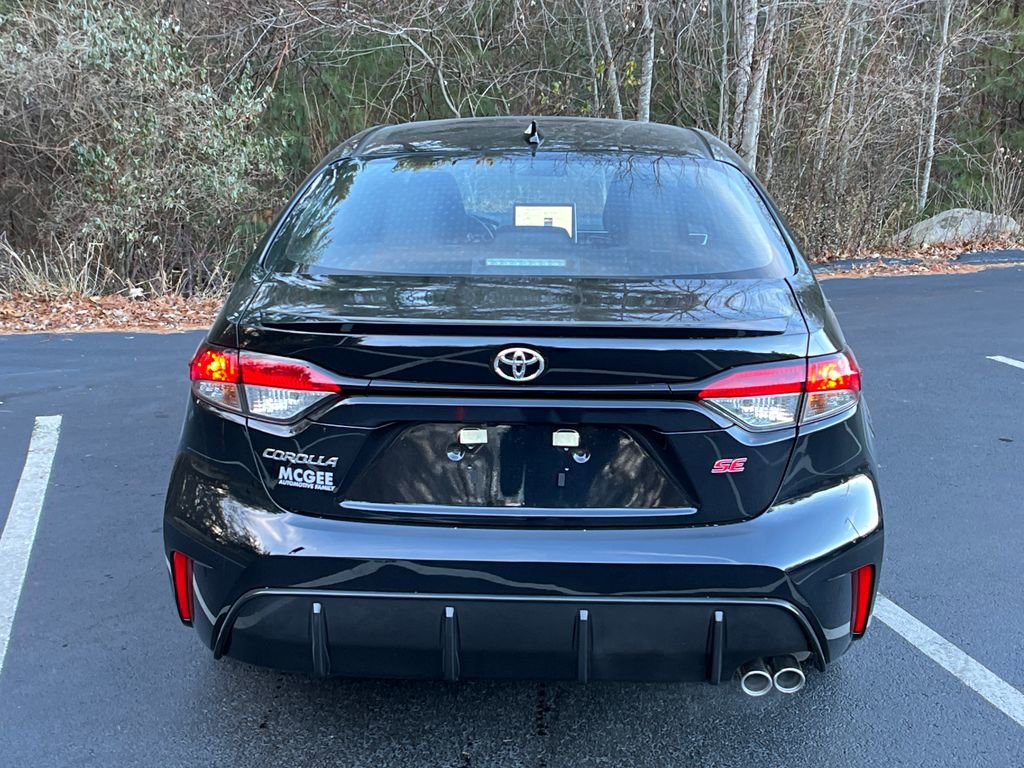2026 Toyota Corolla SE photo 4