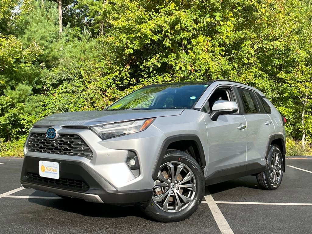 2022 Toyota RAV4 Hybrid SUV  2022 Toyota RAV4 Hybrid SUV