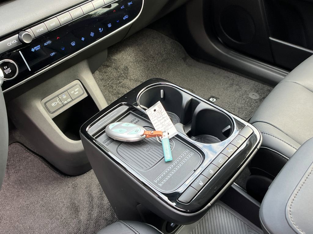 2025 Hyundai IONIQ 5 SEL - Photo 20