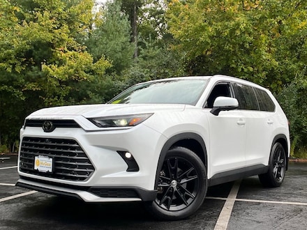 2024 Toyota Grand Highlander Hybrid Platinum MAX SUV