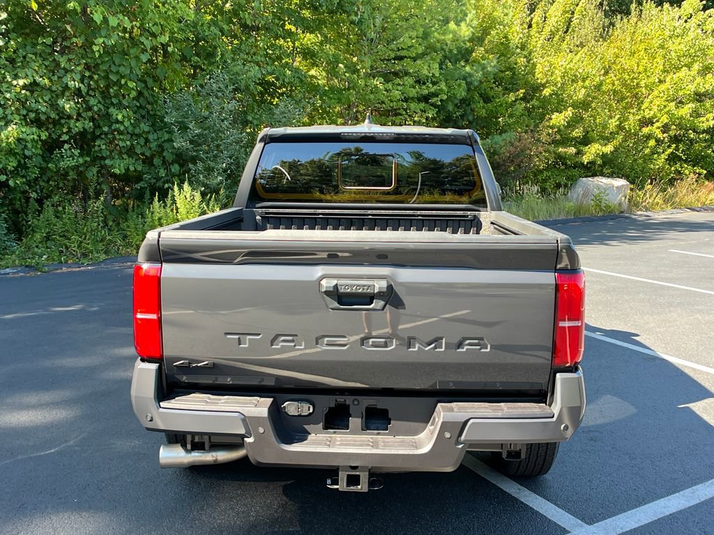 2025 Toyota Tacoma TRD Sport Double Cab photo 4