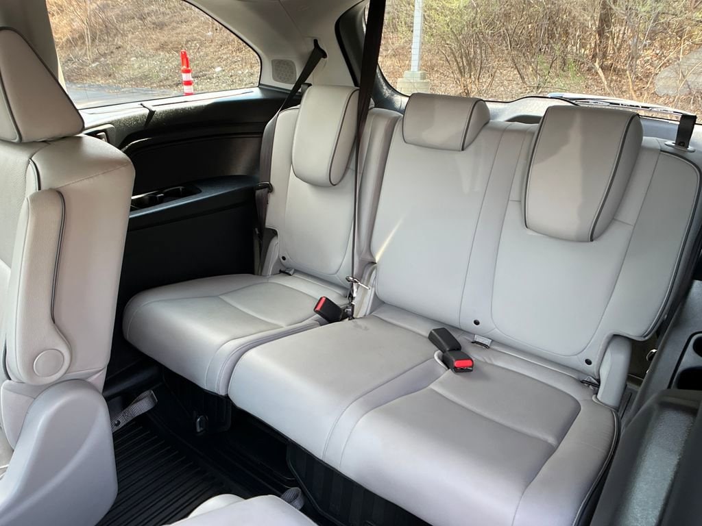2022 Honda Odyssey Elite - Photo 25