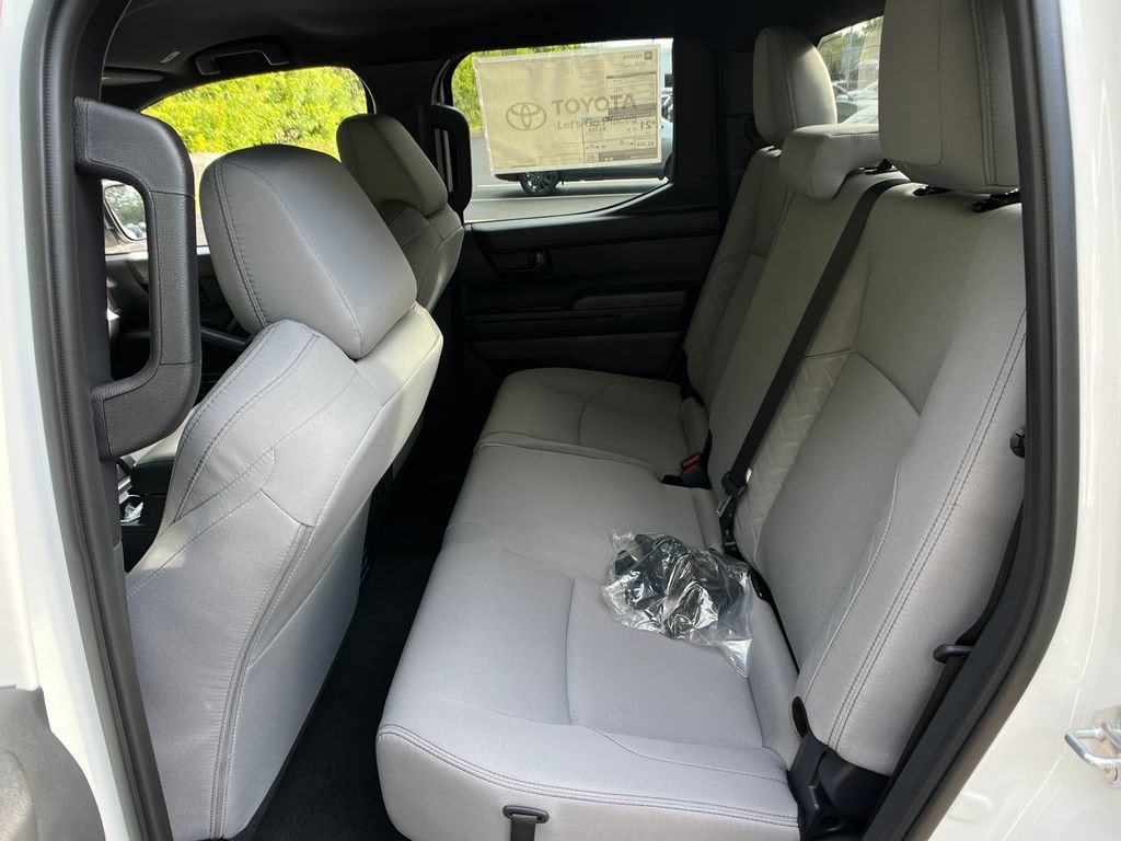 2026 Toyota Tacoma SR5 - Photo 20