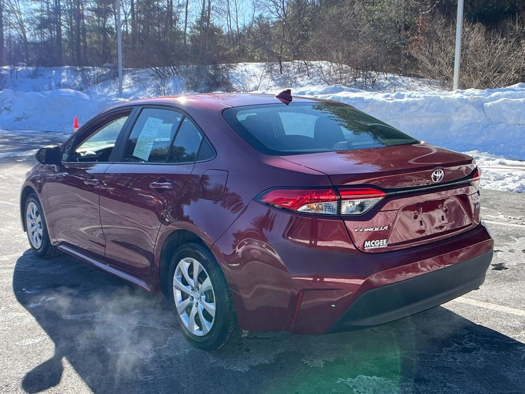 Used 2025 Toyota Corolla LE Sedan