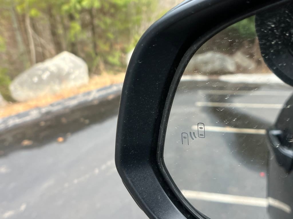 2026 Toyota Tacoma SR5 - Photo 25