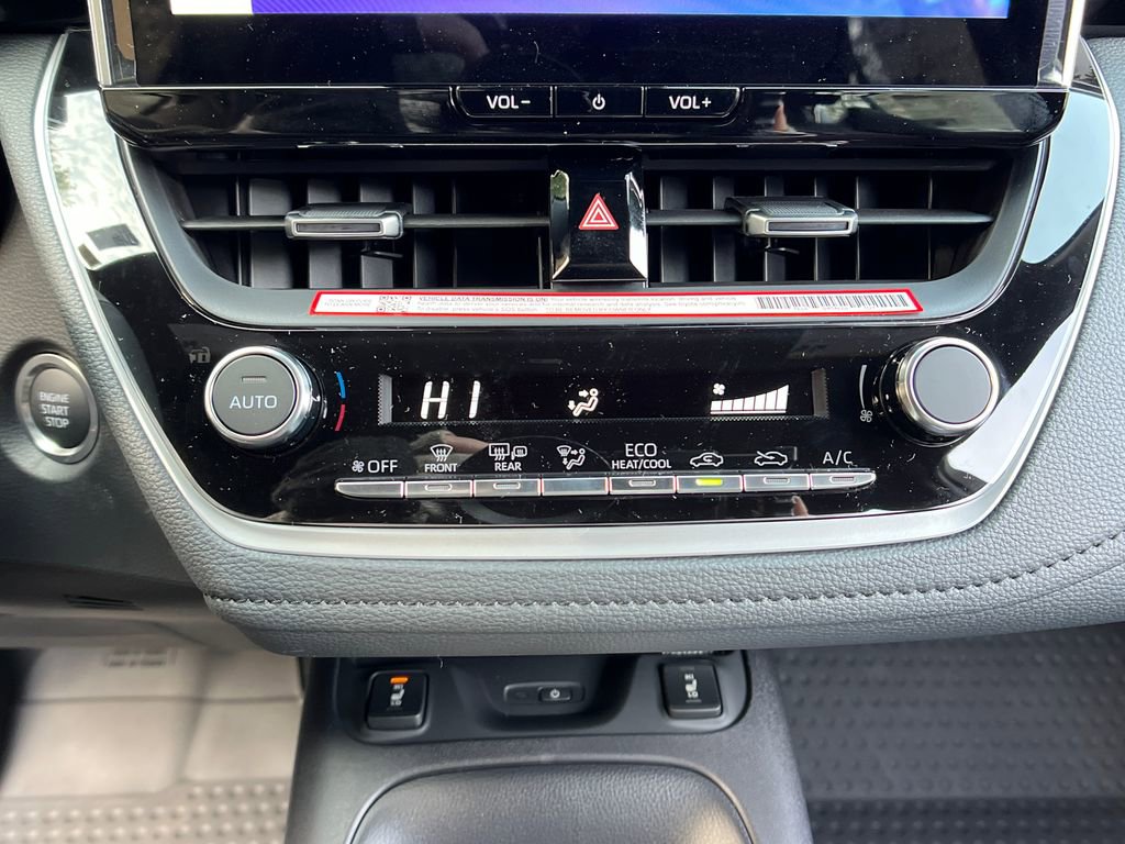 2026 Toyota Corolla XSE - Photo 17