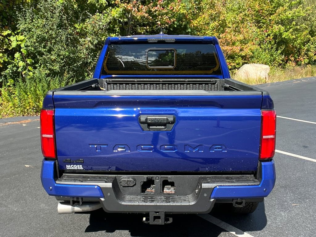 New 2025 Toyota Tacoma TRD Off-Road Truck Double Cab