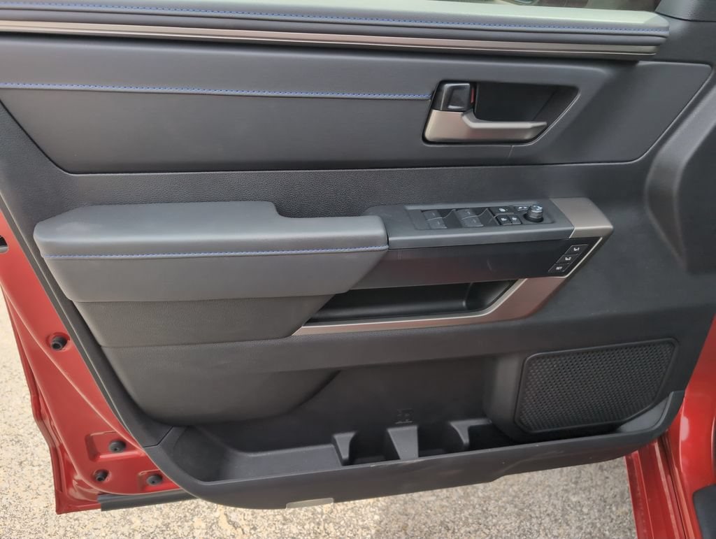 2026 Toyota Tundra Platinum - Photo 10