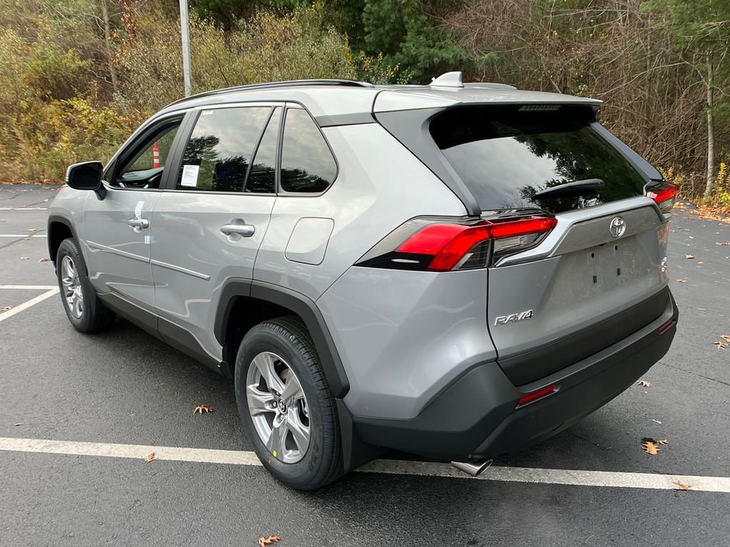 New 2025 Toyota RAV4 XLE SUV