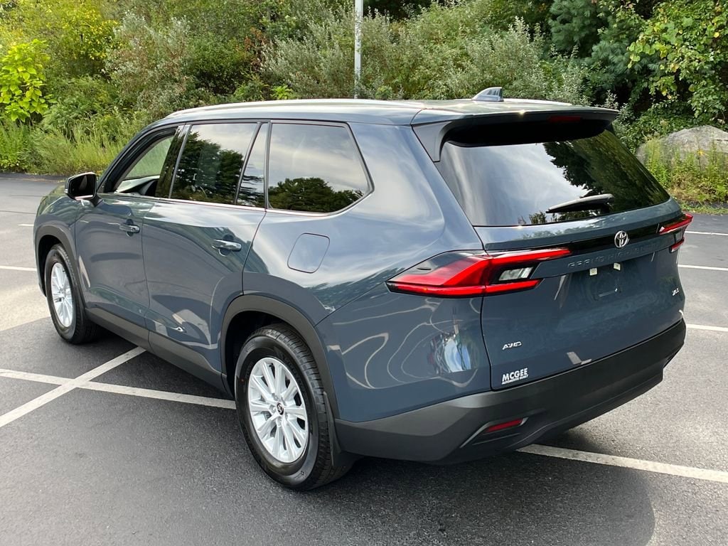 Used 2025 Toyota Grand Highlander XLE SUV