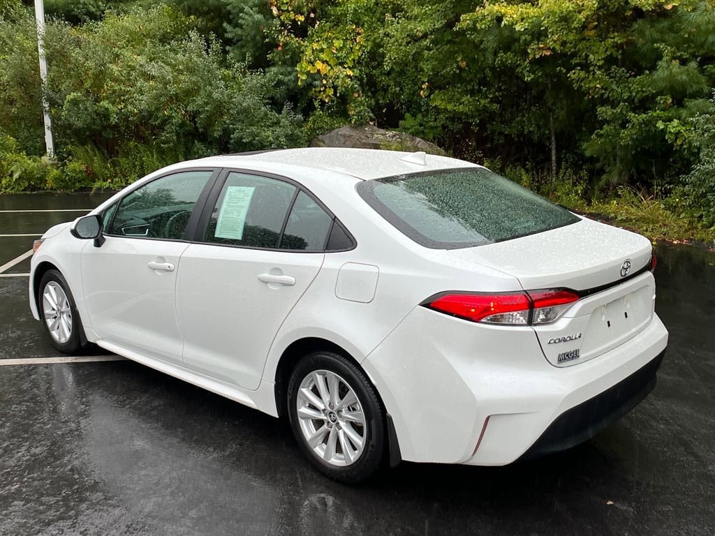 Used 2024 Toyota Corolla LE Sedan