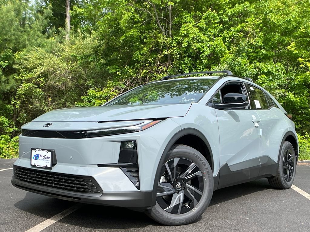 2026 Toyota C-HR SUV 