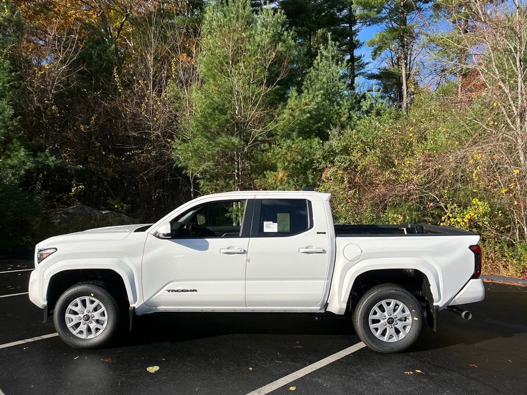 New 2025 Toyota Tacoma SR5 Truck Double Cab
