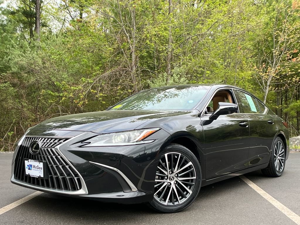 2023 Lexus ES 350 350's photo