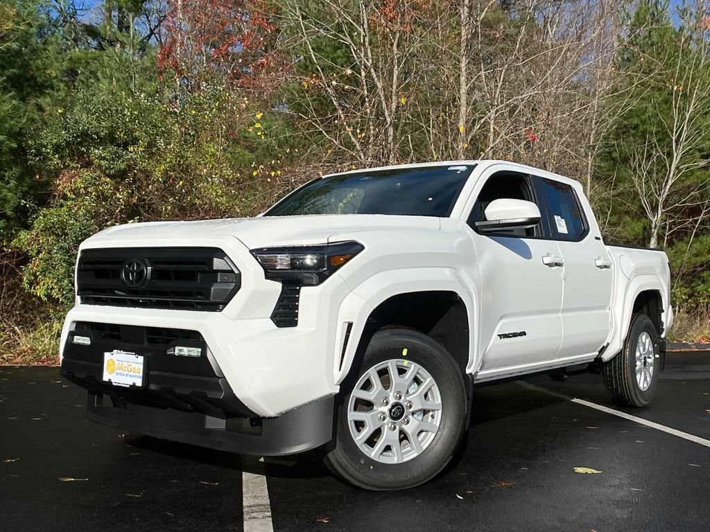 New 2025 Toyota Tacoma SR5 Truck Double Cab