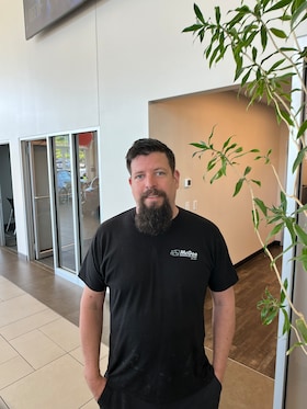 Staff member Matt N from ID_572da55302c4