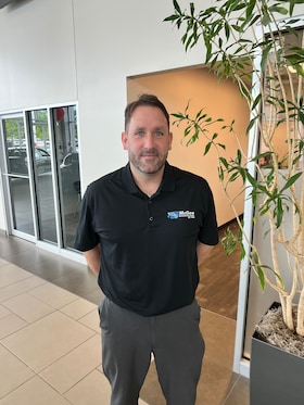 Staff member Patrick B from ID_6e05f0deb114