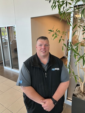 Staff member Shaun F from ID_e94bfa749d8b