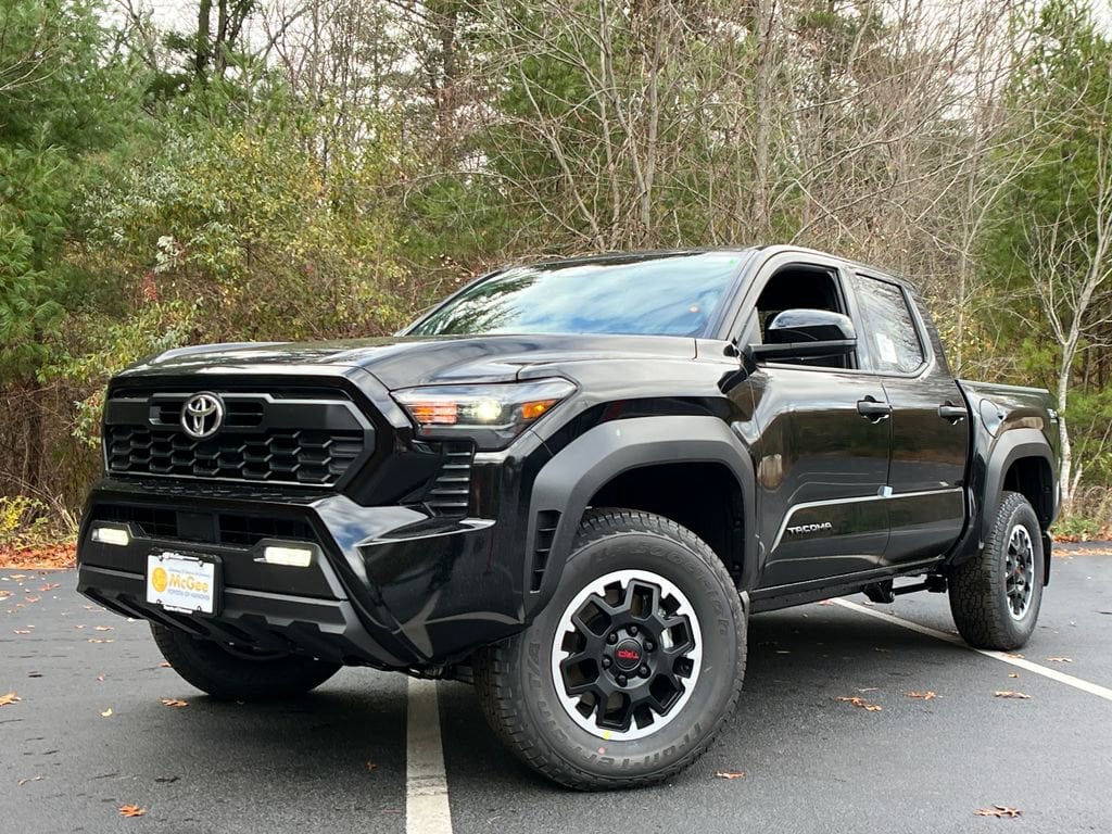 2025 Toyota Tacoma TRD Off Road's photo