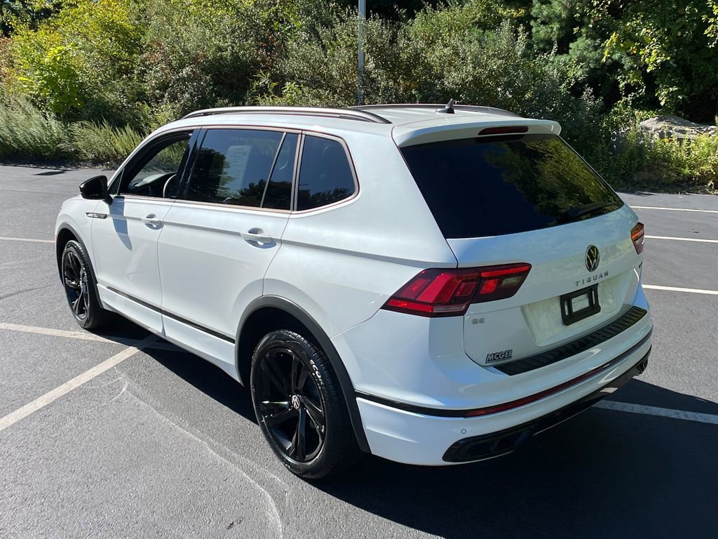 2023 Volkswagen Tiguan SE R-Line Black photo 3
