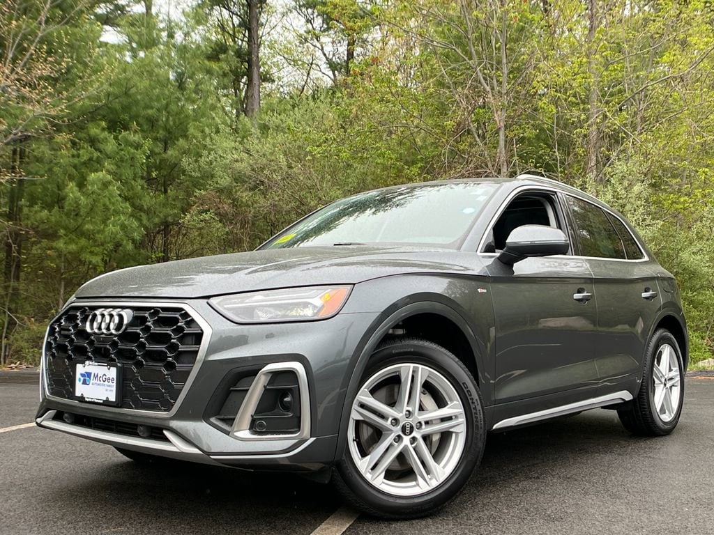 2021 Audi Q5 55 e Premium Plus's photo