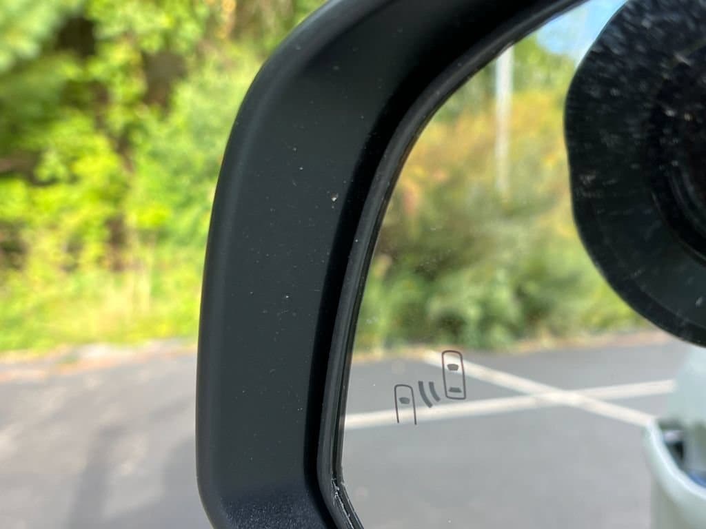 2026 Toyota Tacoma SR5 - Photo 24