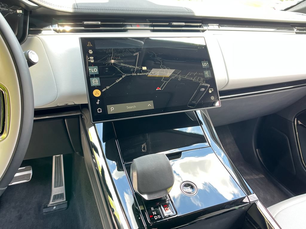 2025 Land Rover Range Rover Sport Dynamic SE - Photo 16
