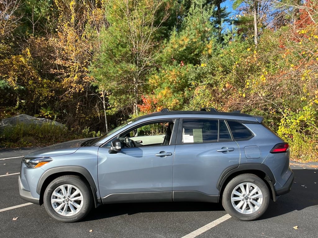 New 2026 Toyota Corolla Cross LE SUV