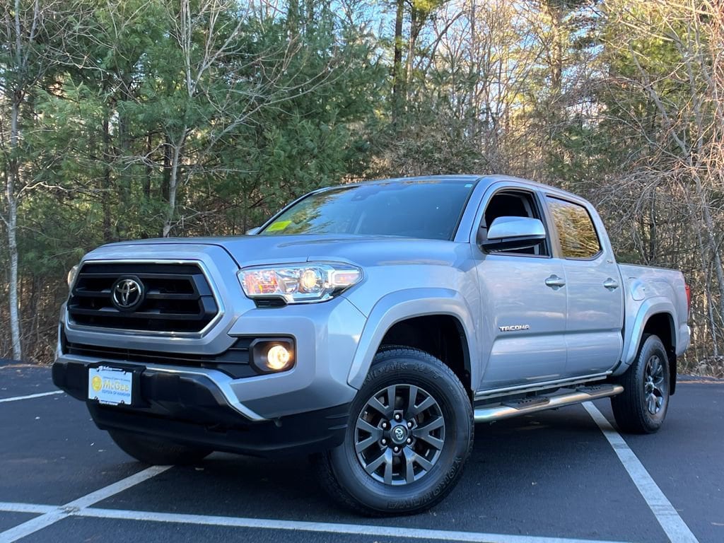 2021 Toyota Tacoma SR5's photo