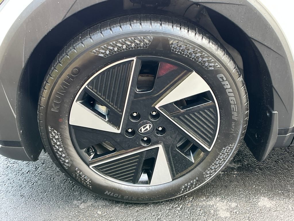 2025 Hyundai IONIQ 5 SEL - Photo 24