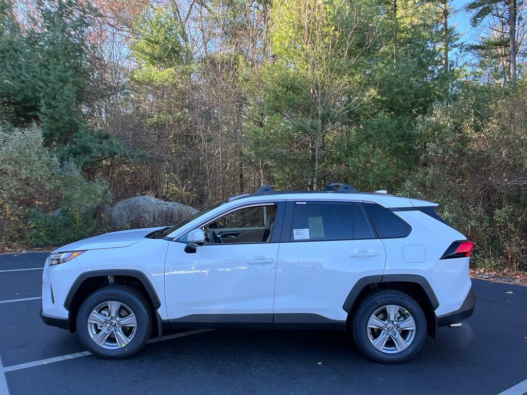 New 2025 Toyota RAV4 XLE SUV