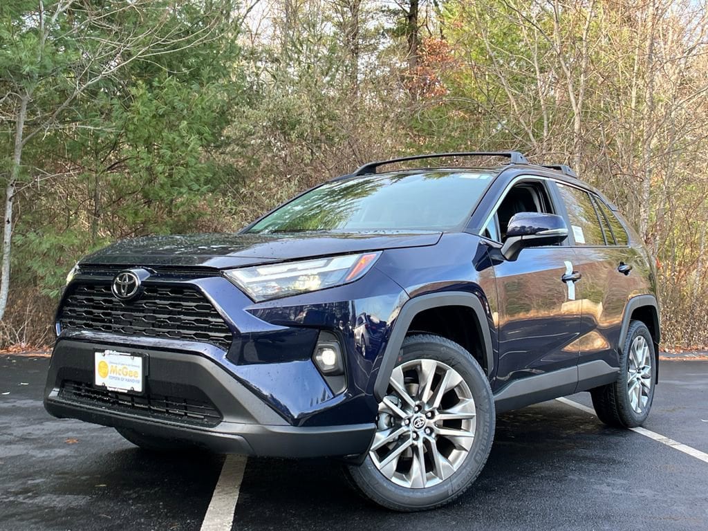 2025 Toyota RAV4 XLE Premium's photo