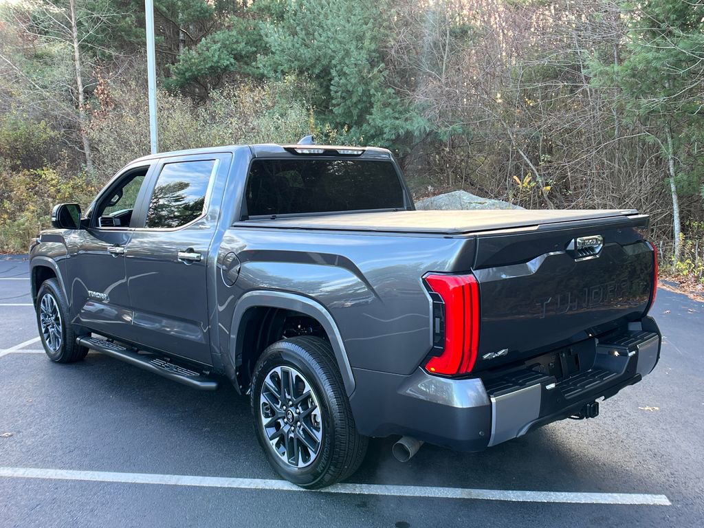 2025 Toyota Tundra Limited photo 3