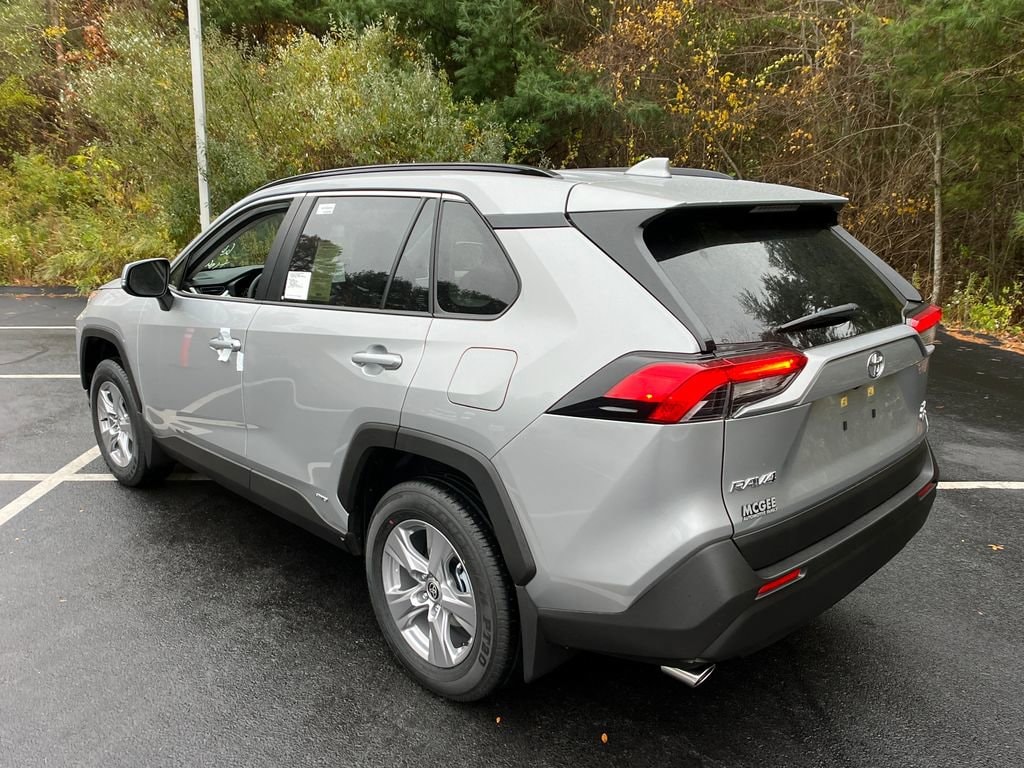 New 2025 Toyota RAV4 Hybrid XLE SUV