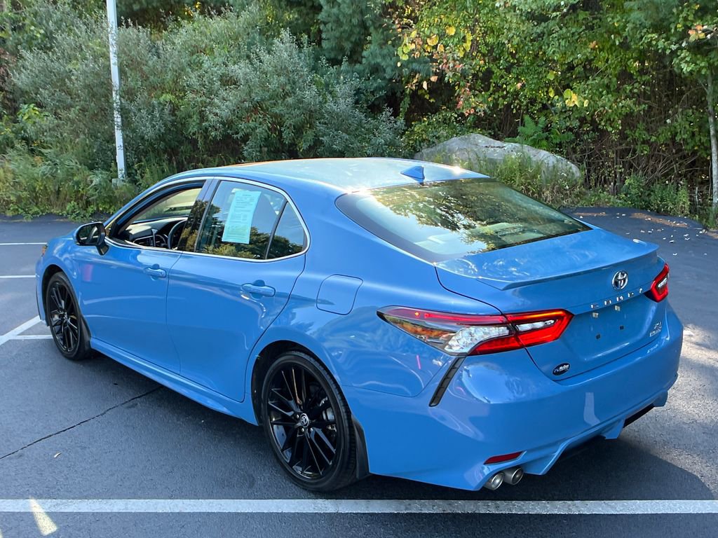 2024 Toyota Camry Hybrid XSE photo 3