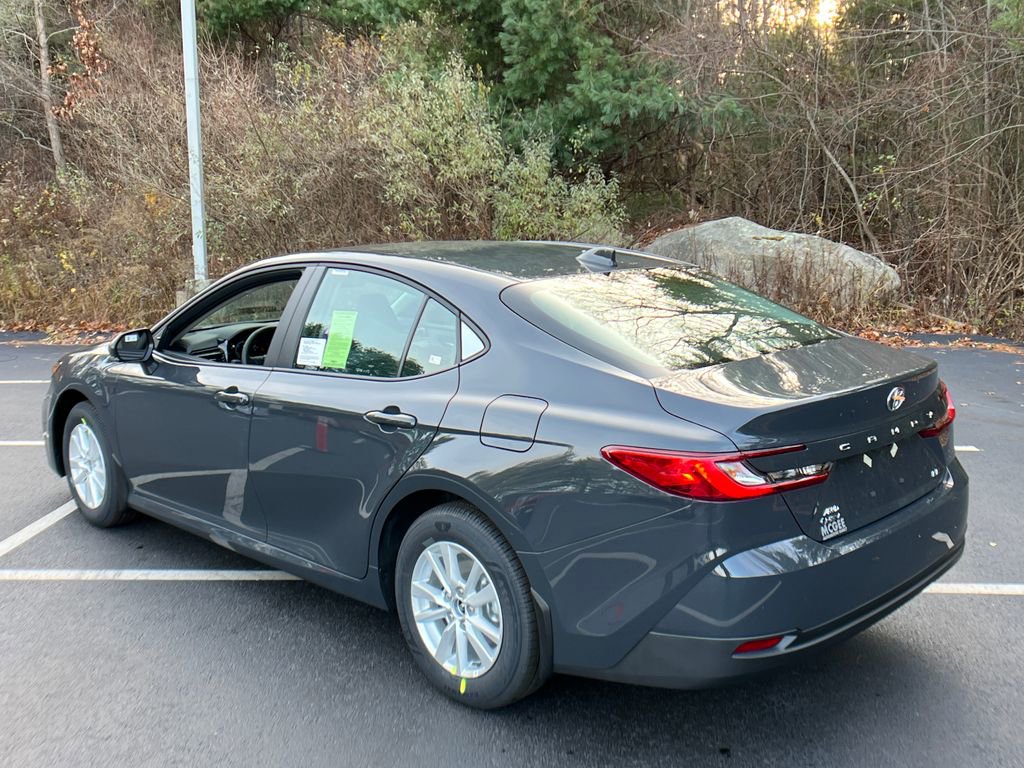 2026 Toyota Camry LE photo 3