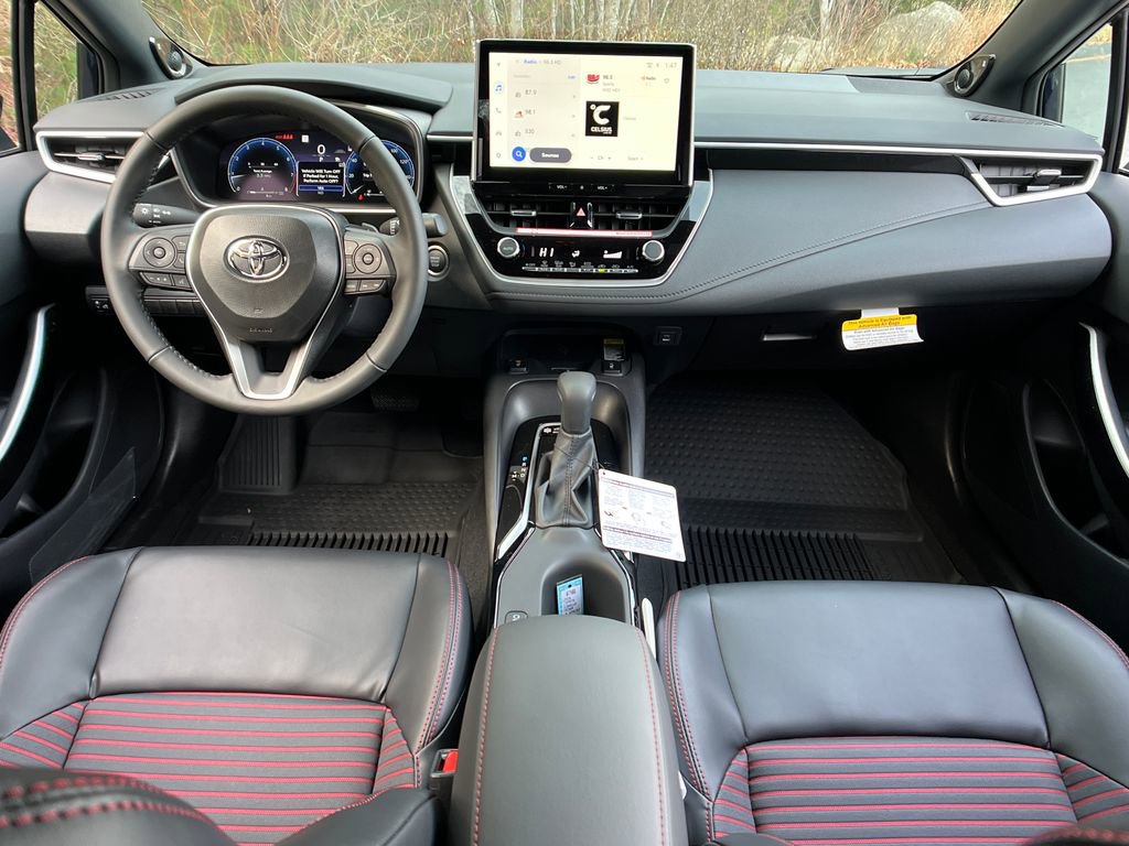 2026 Toyota Corolla XSE - Photo 13
