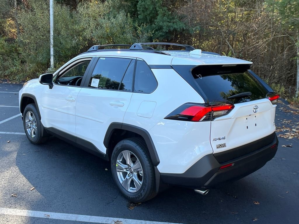 New 2025 Toyota RAV4 XLE SUV