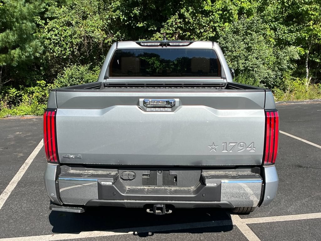 2026 Toyota Tundra 1794 Edition - Photo 4