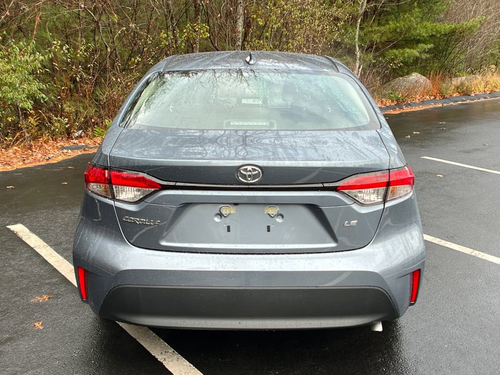 2026 Toyota Corolla LE photo 4