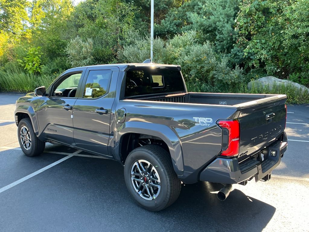 2025 Toyota Tacoma TRD Sport Double Cab photo 3