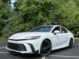 2025 Toyota Camry SE Sedan