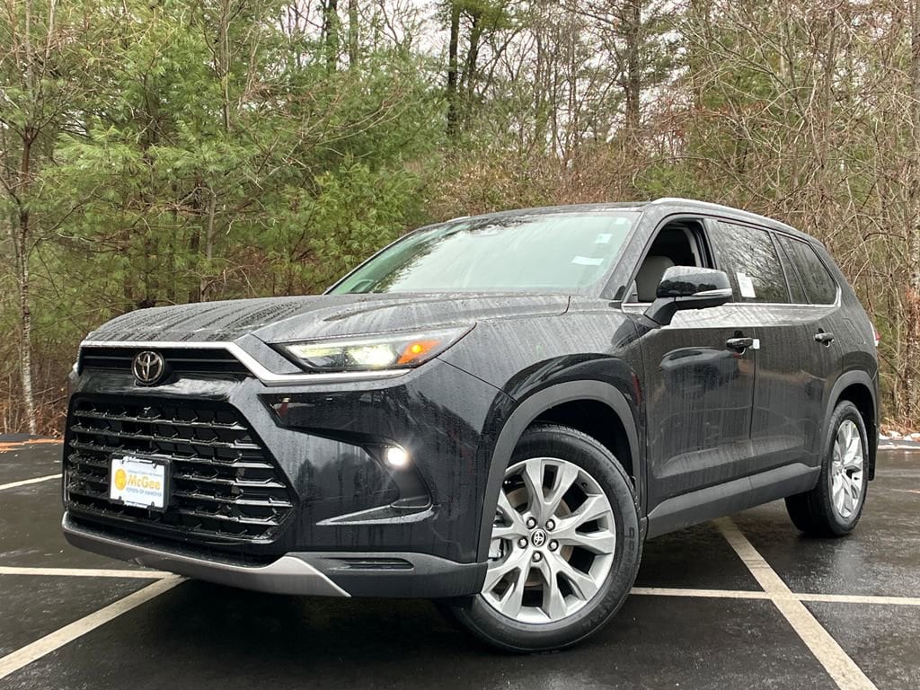2026 Toyota Grand Highlander Limited's photo