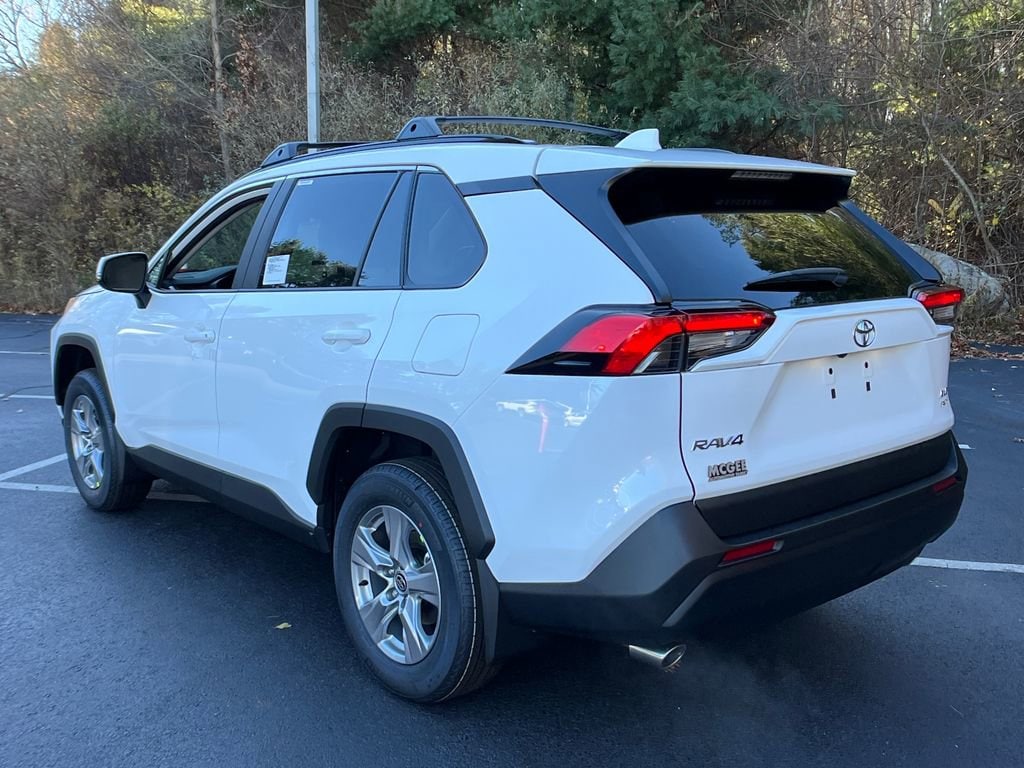 New 2025 Toyota RAV4 XLE SUV