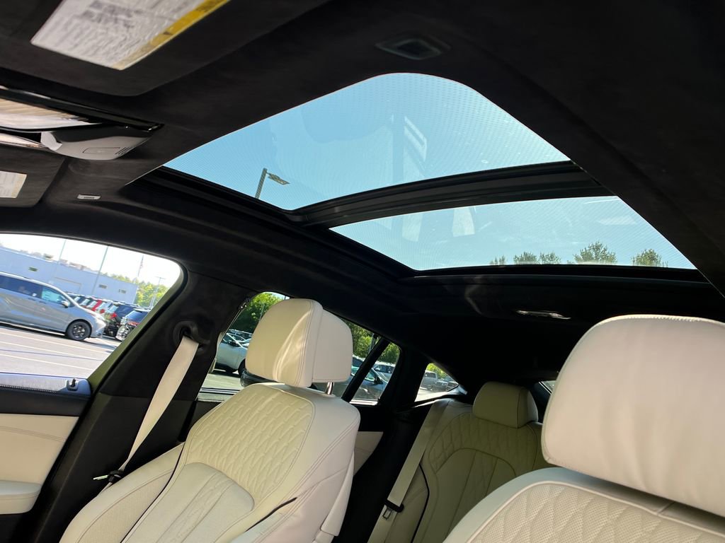 2021 BMW X6 M50i - Photo 19